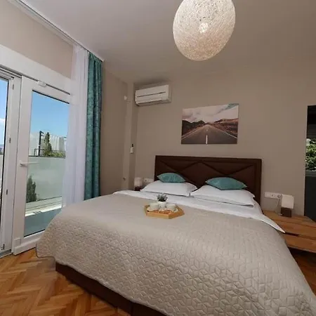 Apartment Anastazija Omis Exterior photo