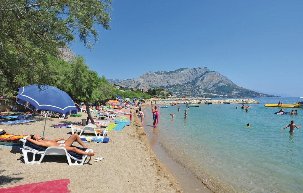 Anastazija * Omis
